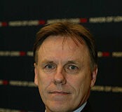 Lamb Inquiry calls for parent power Brian Lamb