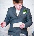 Oliver delivers his Best Man’s speech at his mother’s wedding.