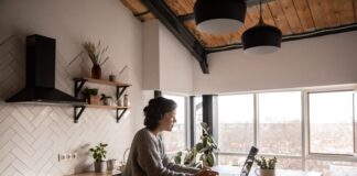 How Can Teachers Help Their Students Adjust to Remote Learning?