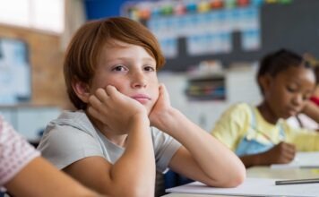 Two in three teachers don’t know how to teach a deaf child