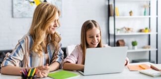 Less paper, more productivity – can screens support literacy improvement for children with special needs?