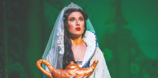 Relaxed panto